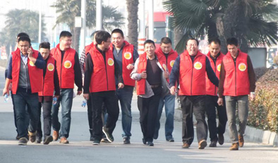 “一諾千金”——2015年贏勝26.8公里新年長跑 “一諾千金”——2015年贏勝橡塑保溫26.8公里新年長跑